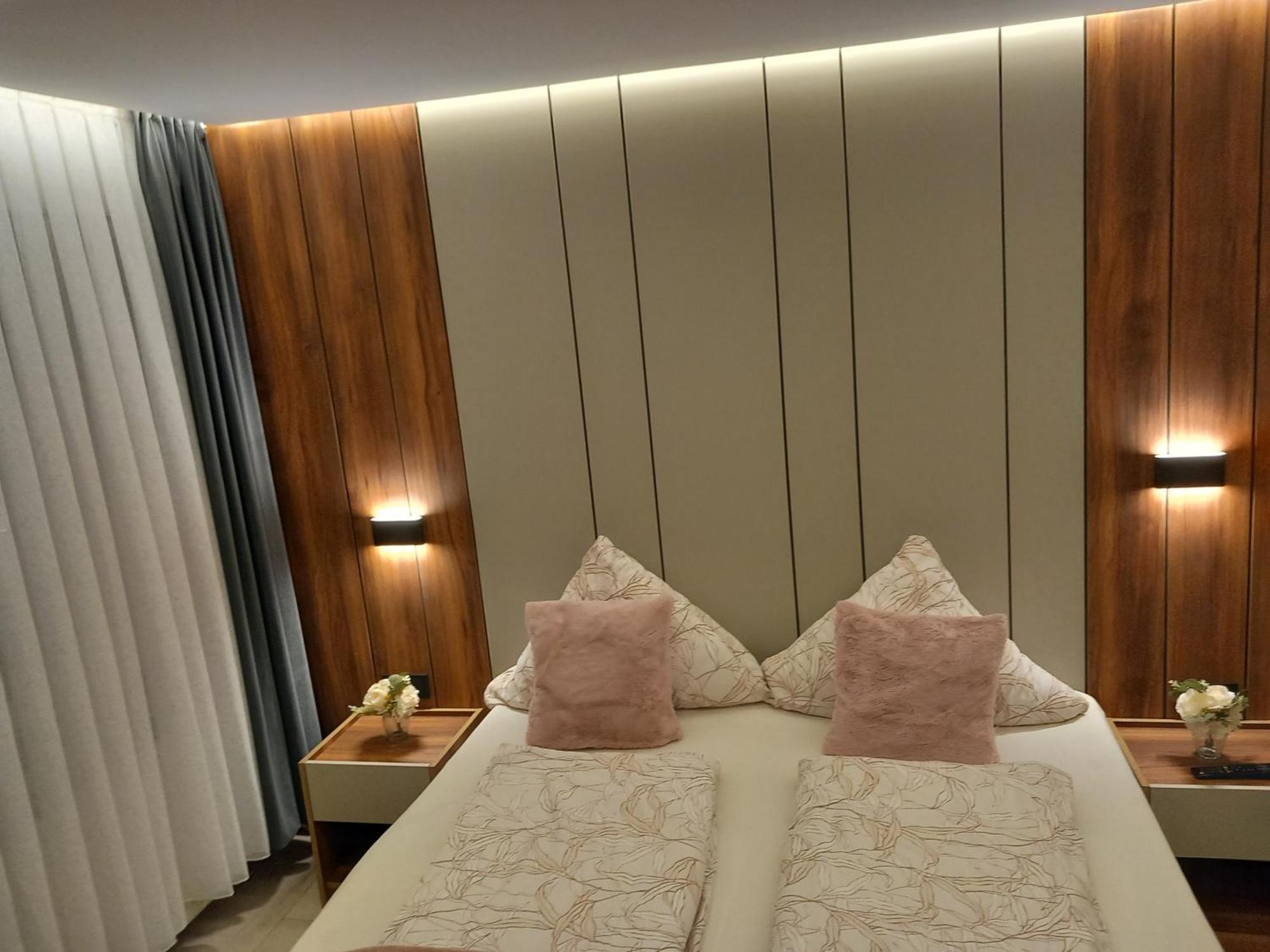 Hafez Hotel